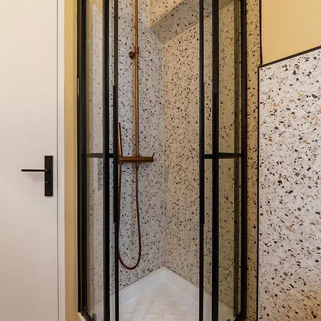 Grand Refait A Neuf 16 - 4p - Flat-guest Paris